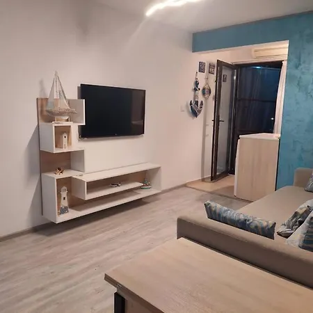 Apartment Saturn - Luca Mangalia